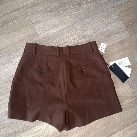 Aritzia 
Babaton Agency Mini Short in Coffee Bean (Brown)
Size M - Picture 4 of 5
